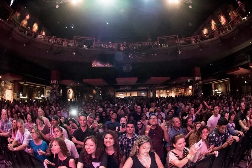Packed crowd at a Fab 5 concert at House of Blues